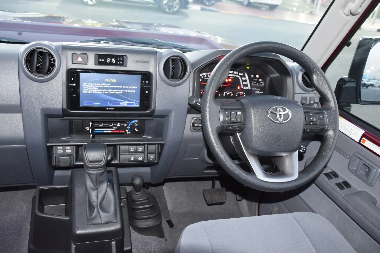Toyota Land Cruiser 70 2025 2.8L