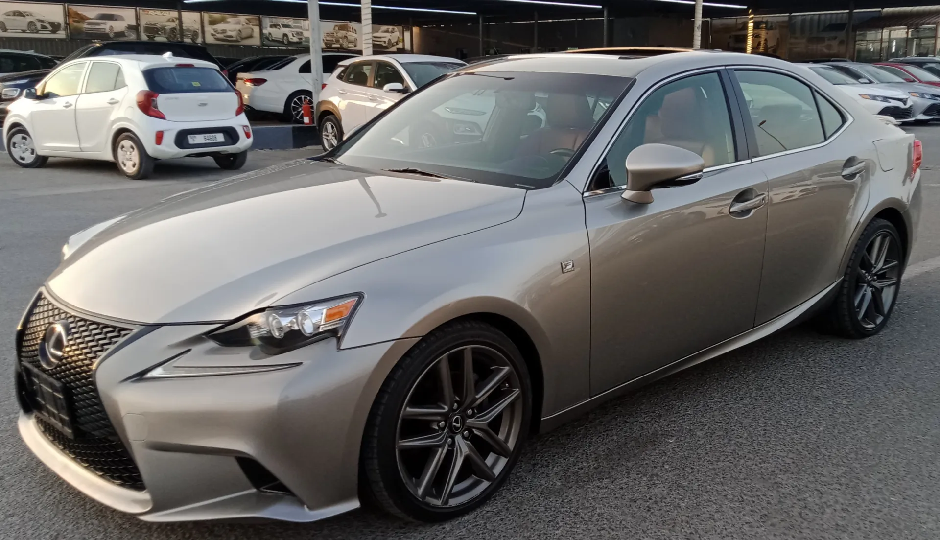 Lexus IS 2015 2499L