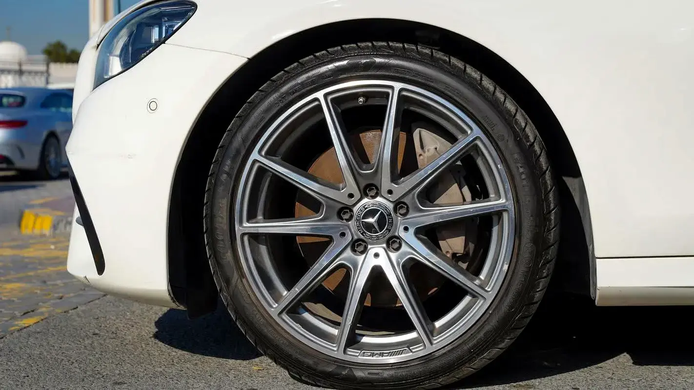 مرسيدس بنز E Class 2021 3L