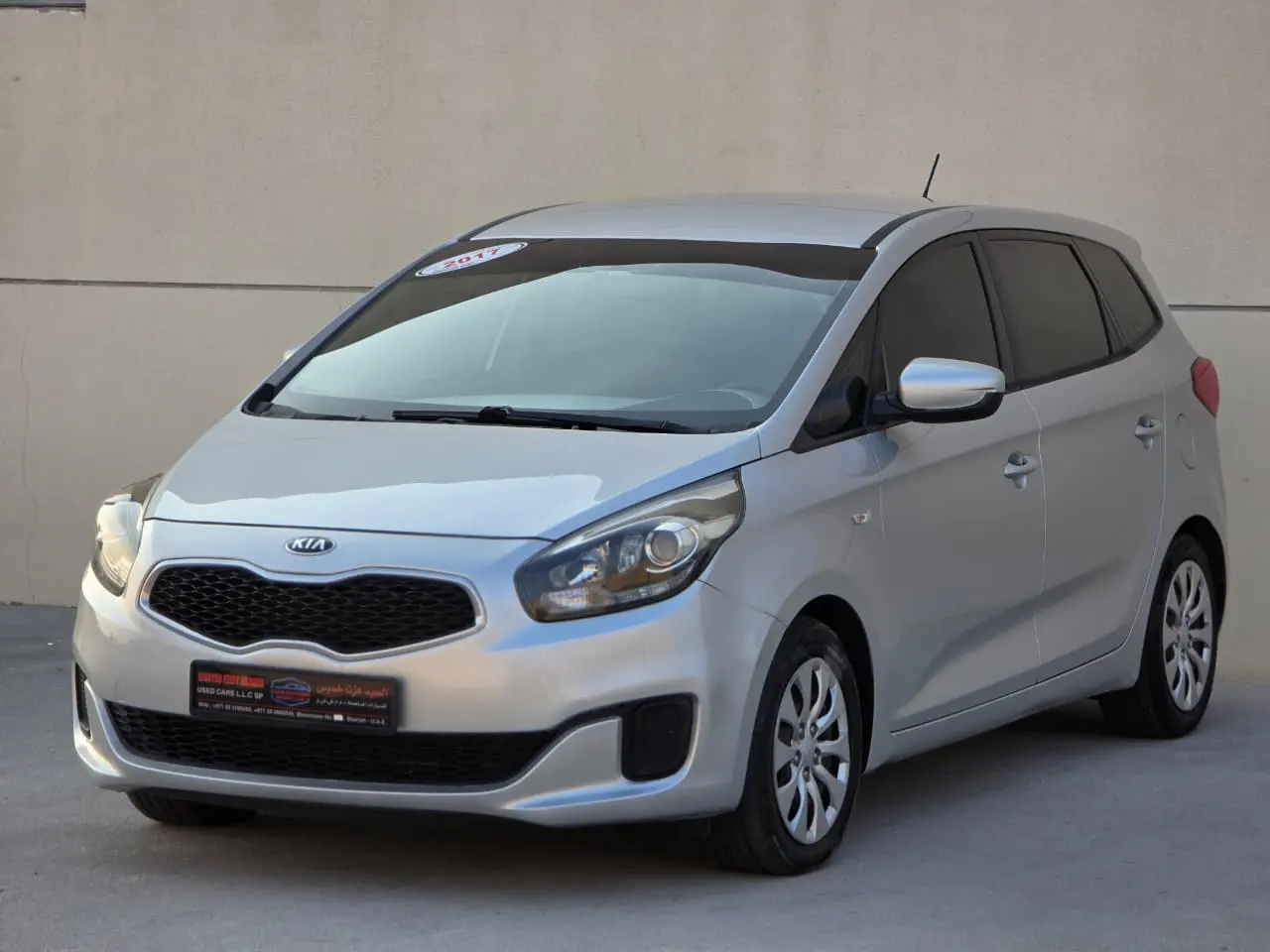 كيا كارينس 2017