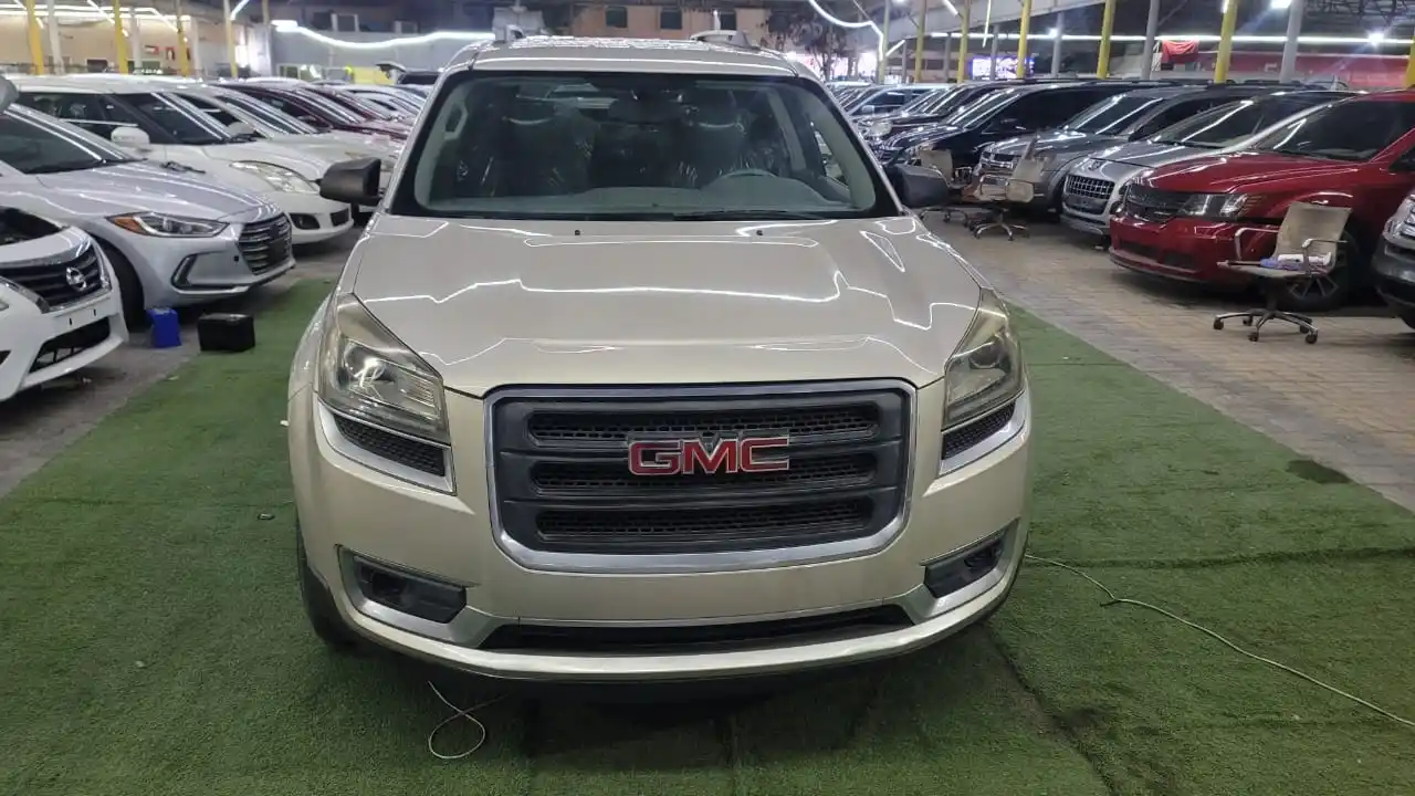 جي أم سي أكاديا 2016