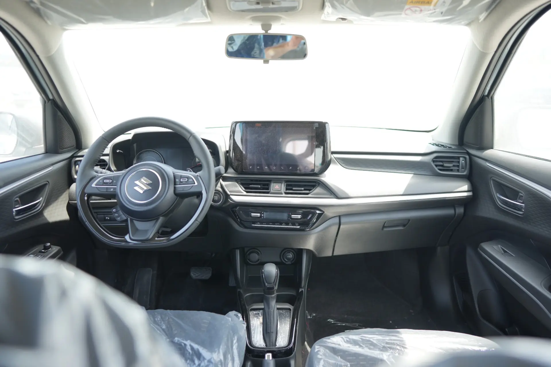 سوزوكي سويفت 2026 1.2L