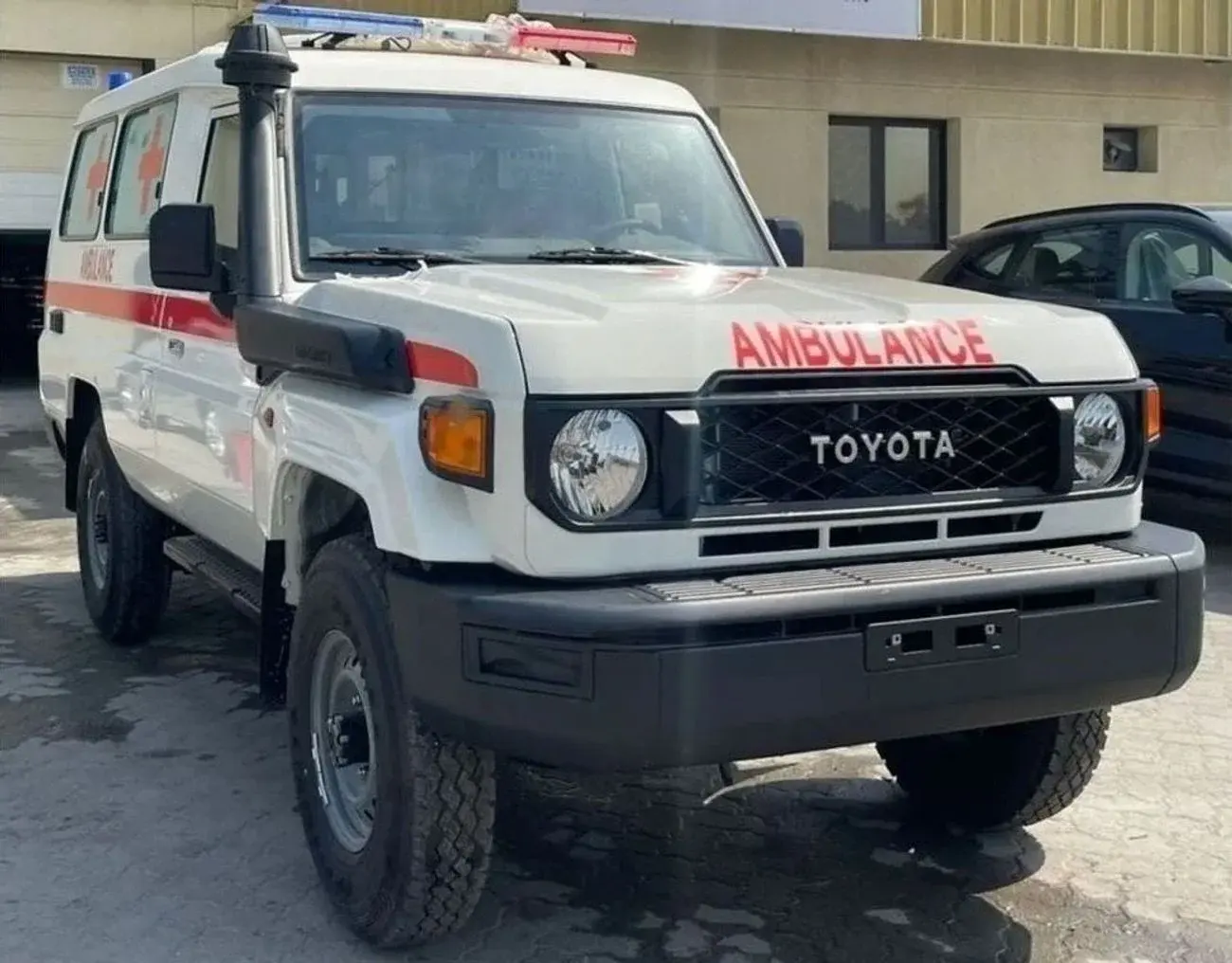 Toyota Land Cruiser Hard Top LAND CRUISER LC78 4.2L AMBULANCE