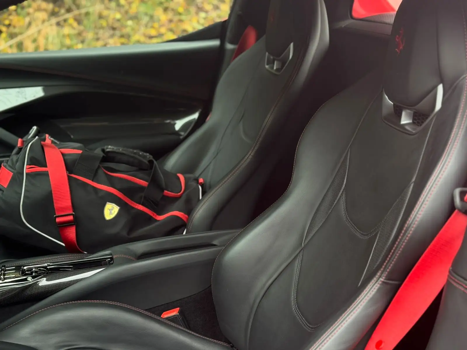 فيراري 296 GTB 2022 10000KM