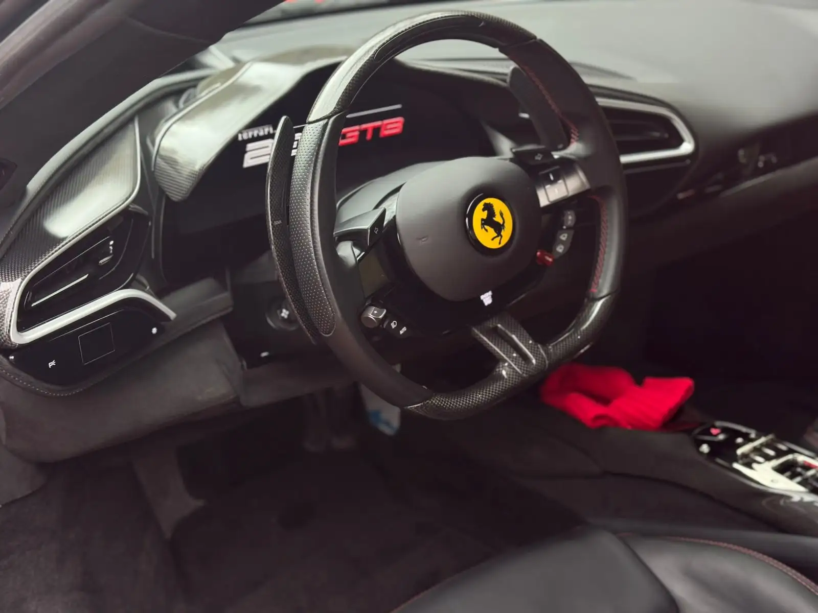 فيراري 296 GTB 2022 10000KM