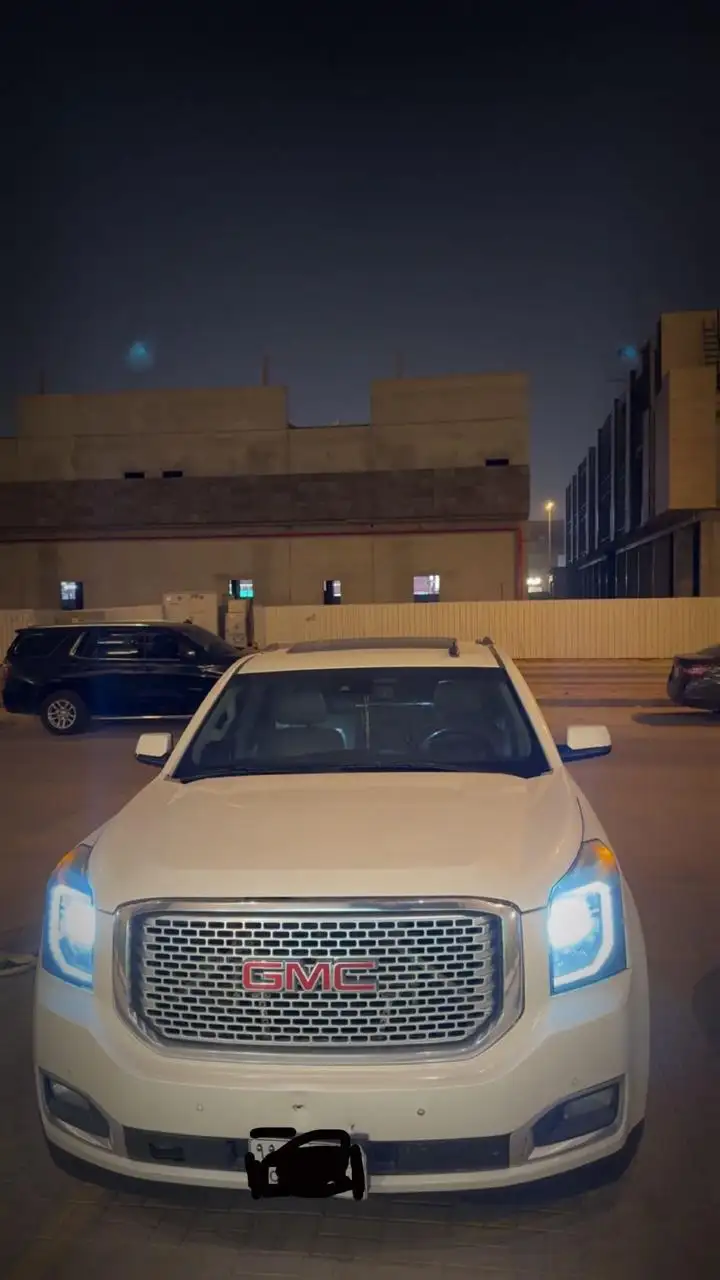 GMC Yukon 2015 250000KM