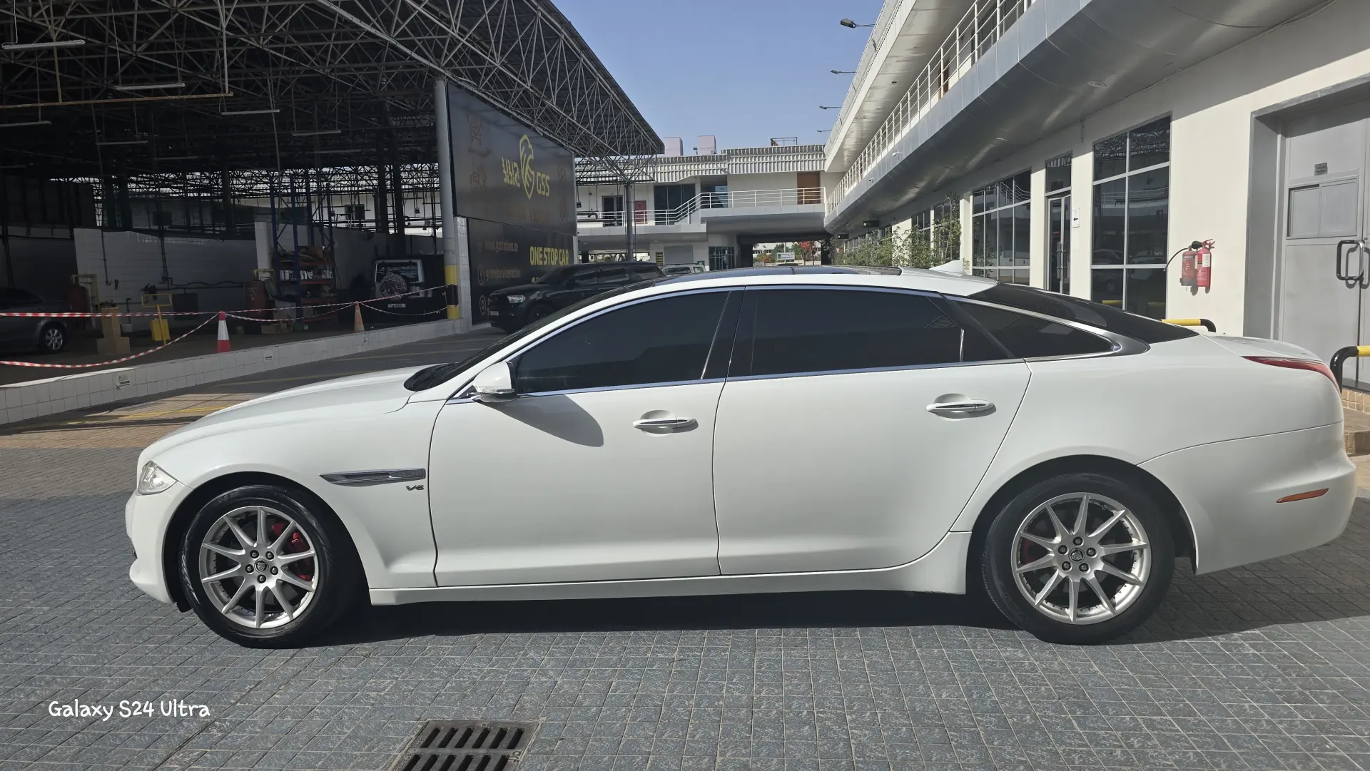 جاكوار XJ 2013 null