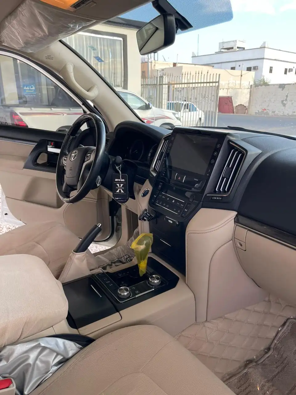 تويوتا لاند كروزر 2021 null