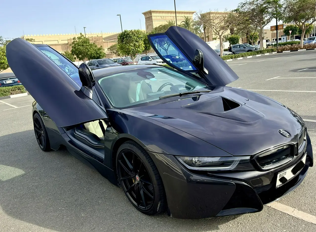 بي أم دبليو i8 2016 null