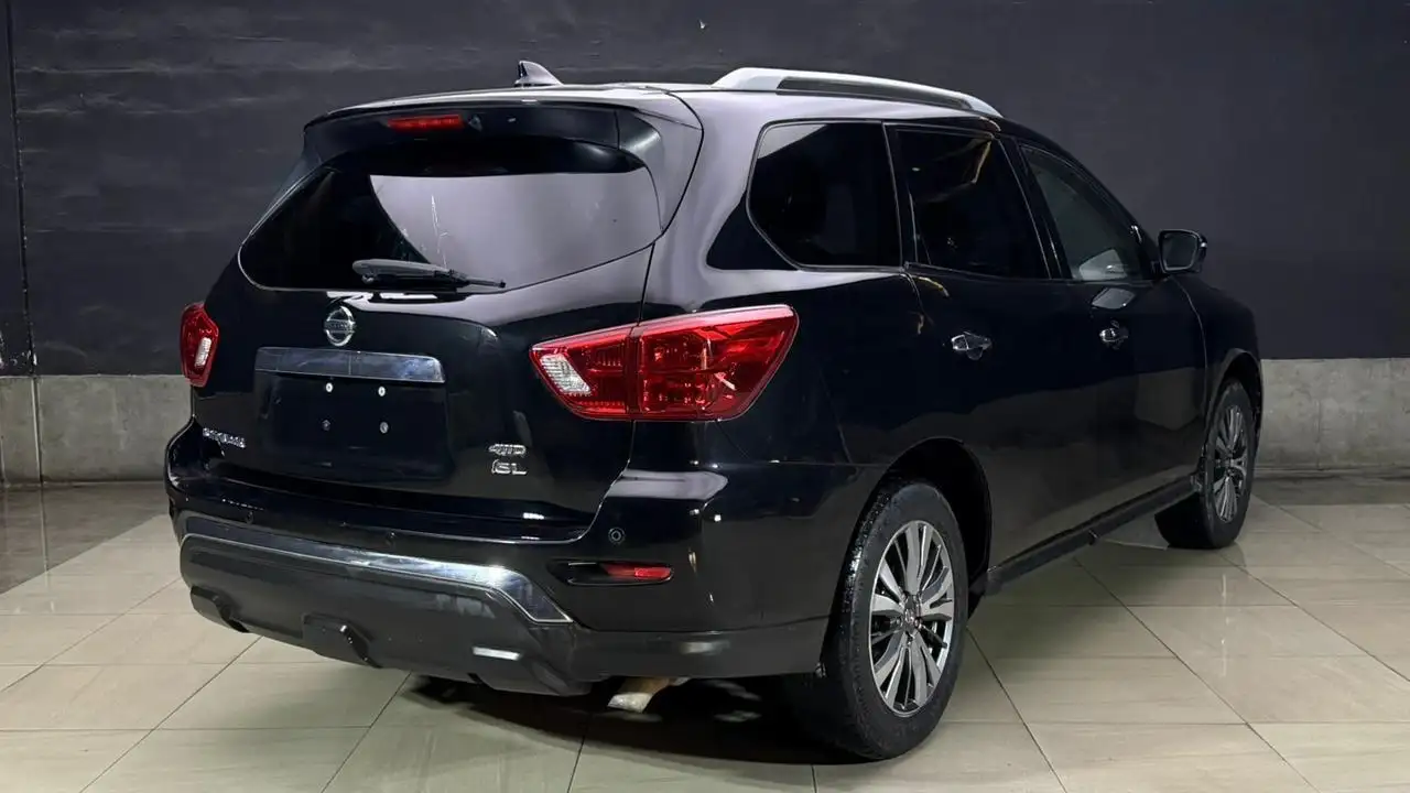 Nissan Pathfinder 2019 null