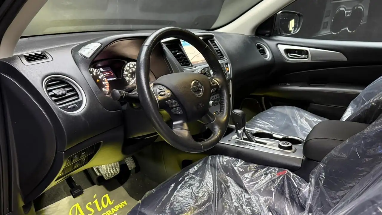 Nissan Pathfinder 2019 null