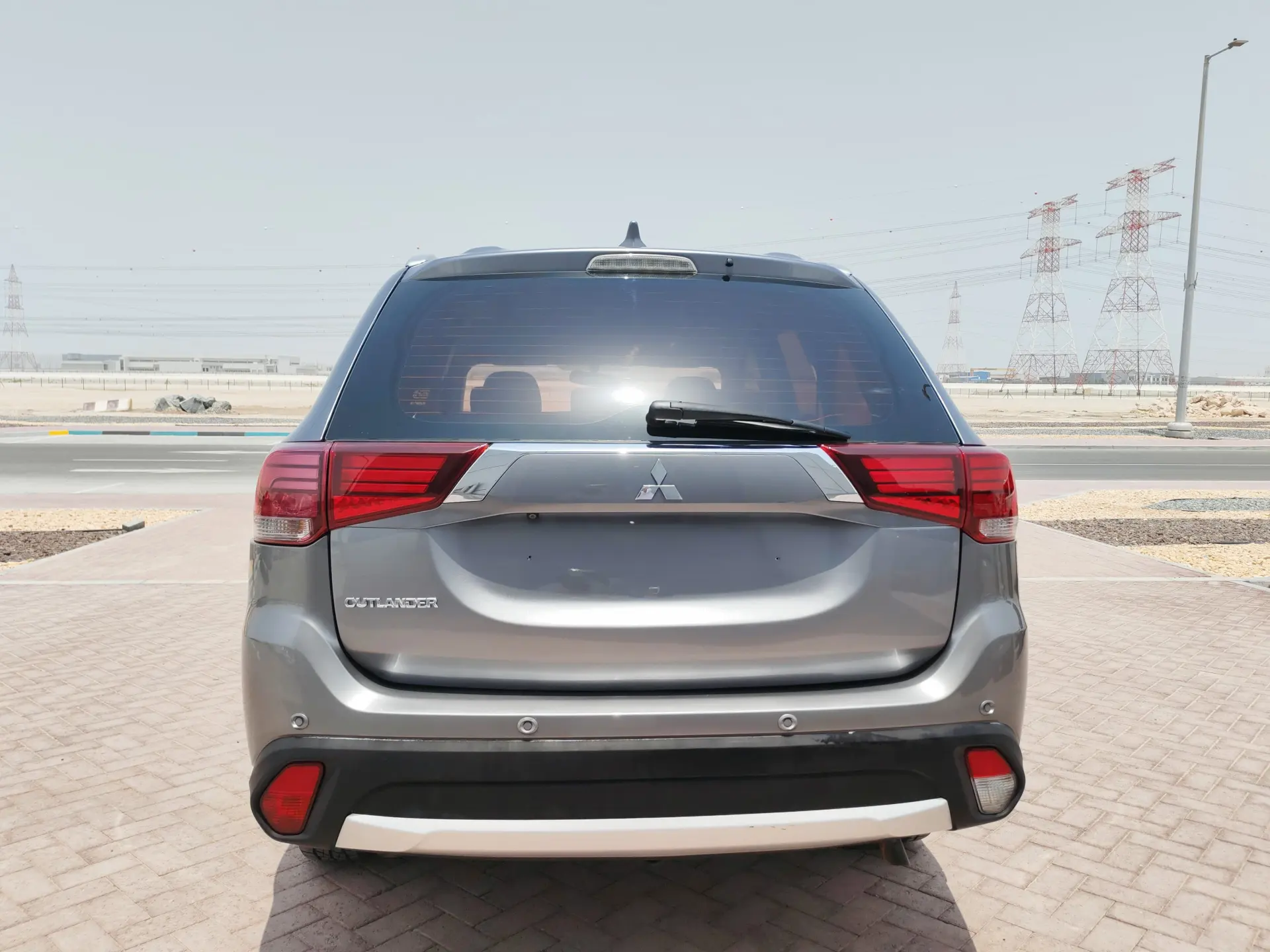 Mitsubishi Outlander 2017 null