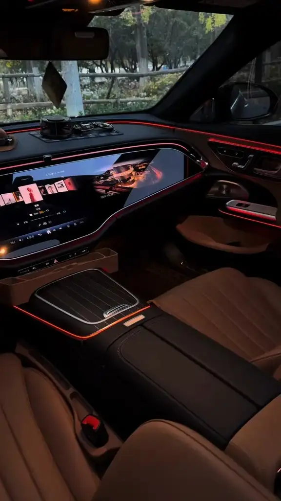 The 2026 Mercedes-Benz E300L — this isn’t an ad, it’s your future preview. 