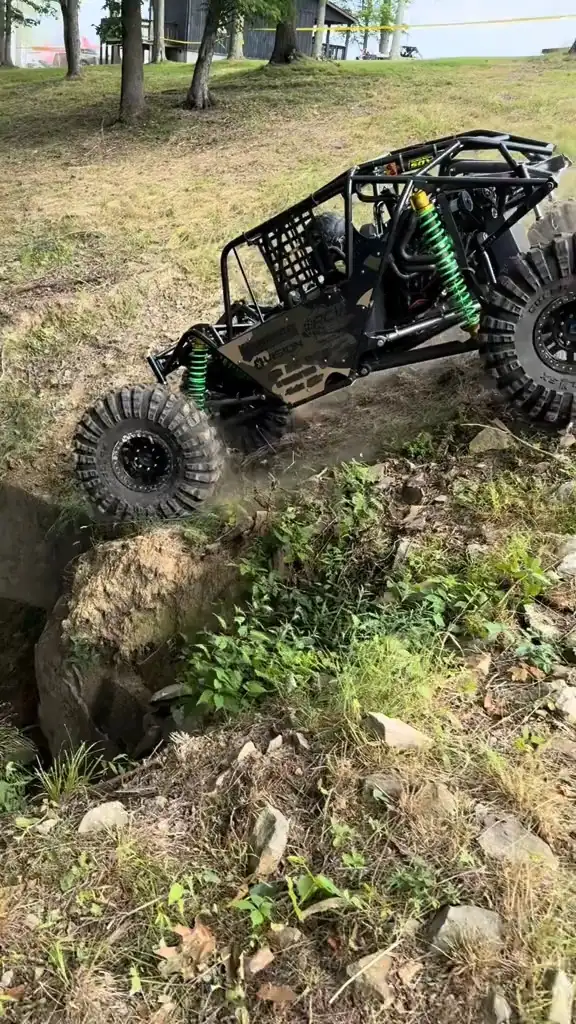 تيم كاميرون لفات ثم يحفظ ذلك!