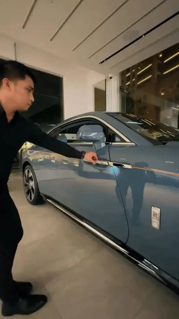 2025 New Mercedes-Maybach 