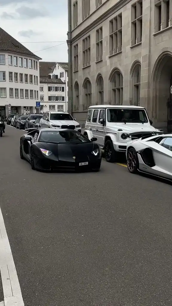 Lamborghini Aventador SV 🖤😈