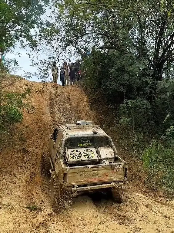 An extreme off-road rescue in the mountains