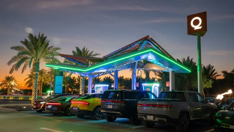 EVIQ محطة شحن