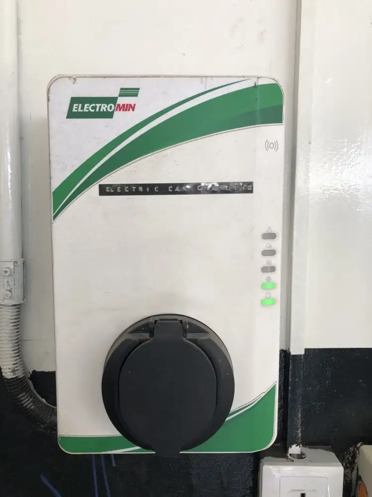 محطة شحن Electromin