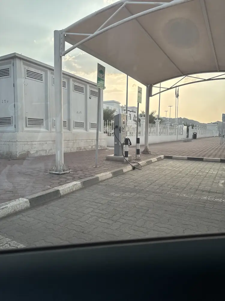 محطة شحن للسيارات الكهربائية