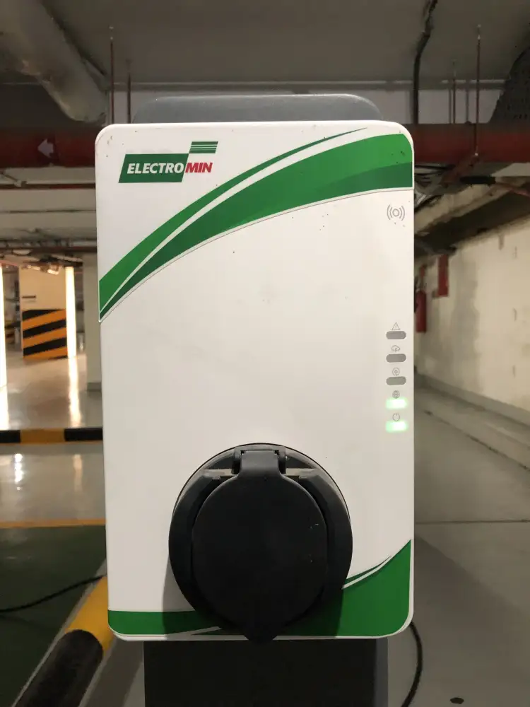 محطة شحن Electromin