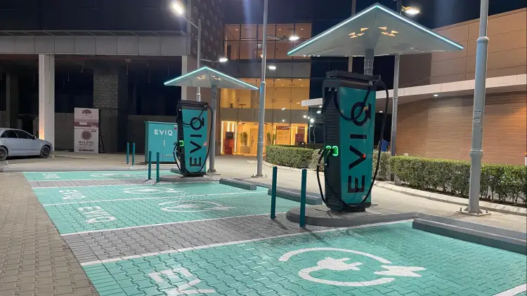محطة شحن EVIQ