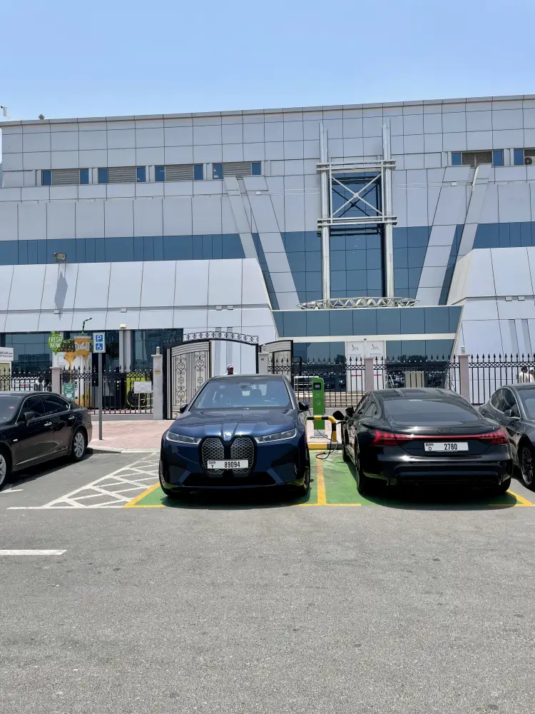 EV Green محطة شحن