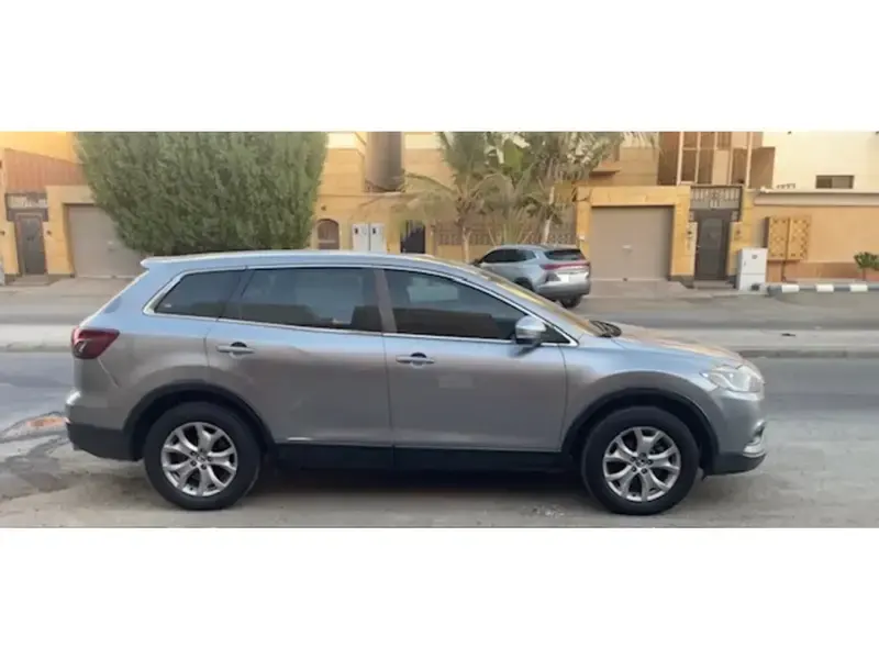 Mazda CX9 2015