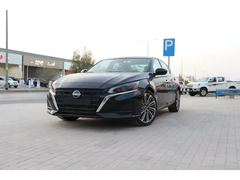 Nissan Altima 2024