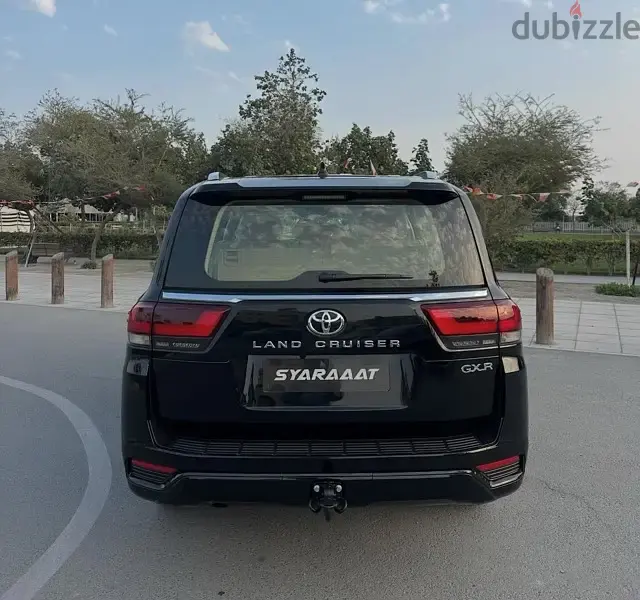 تويوتا لاند كروزر 2025