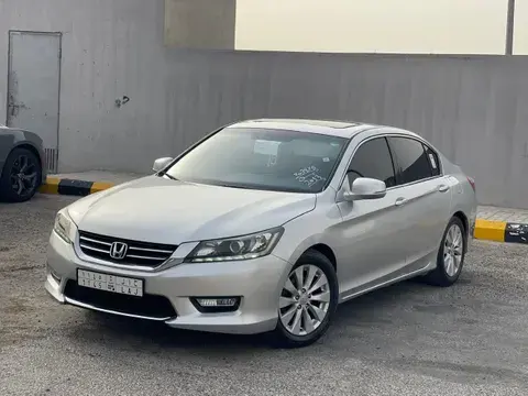 هوندا أكورد 2013