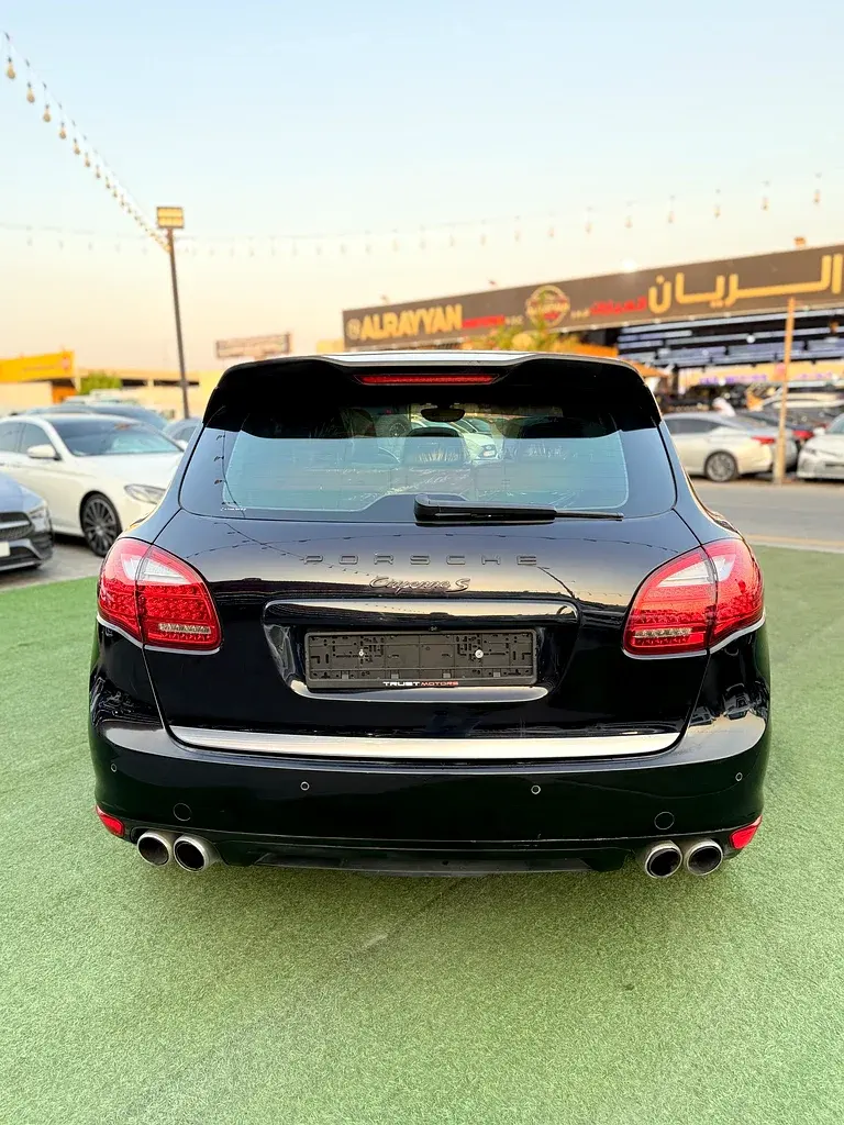 بورش كايان 2013