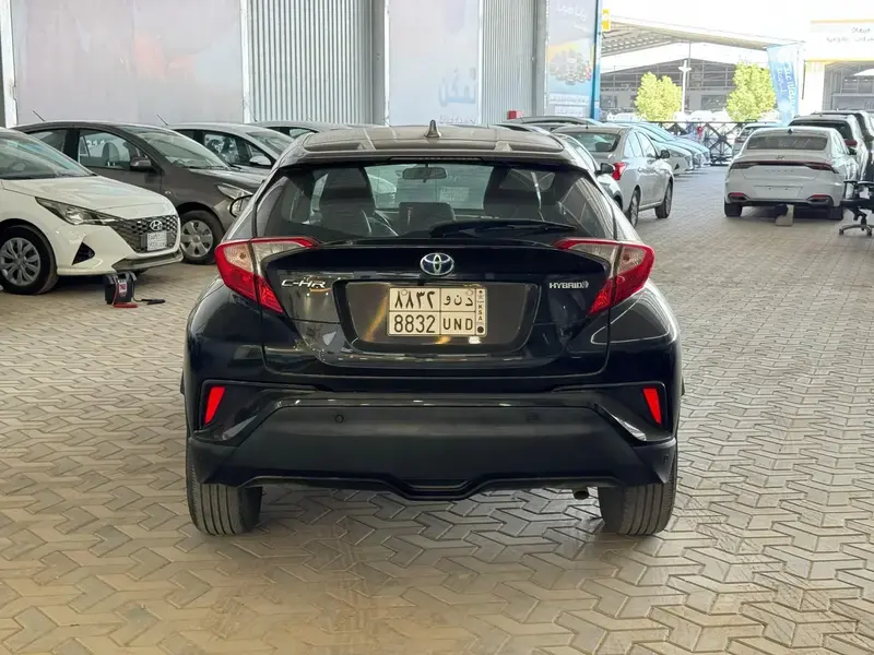 تويوتا C-HR 2021