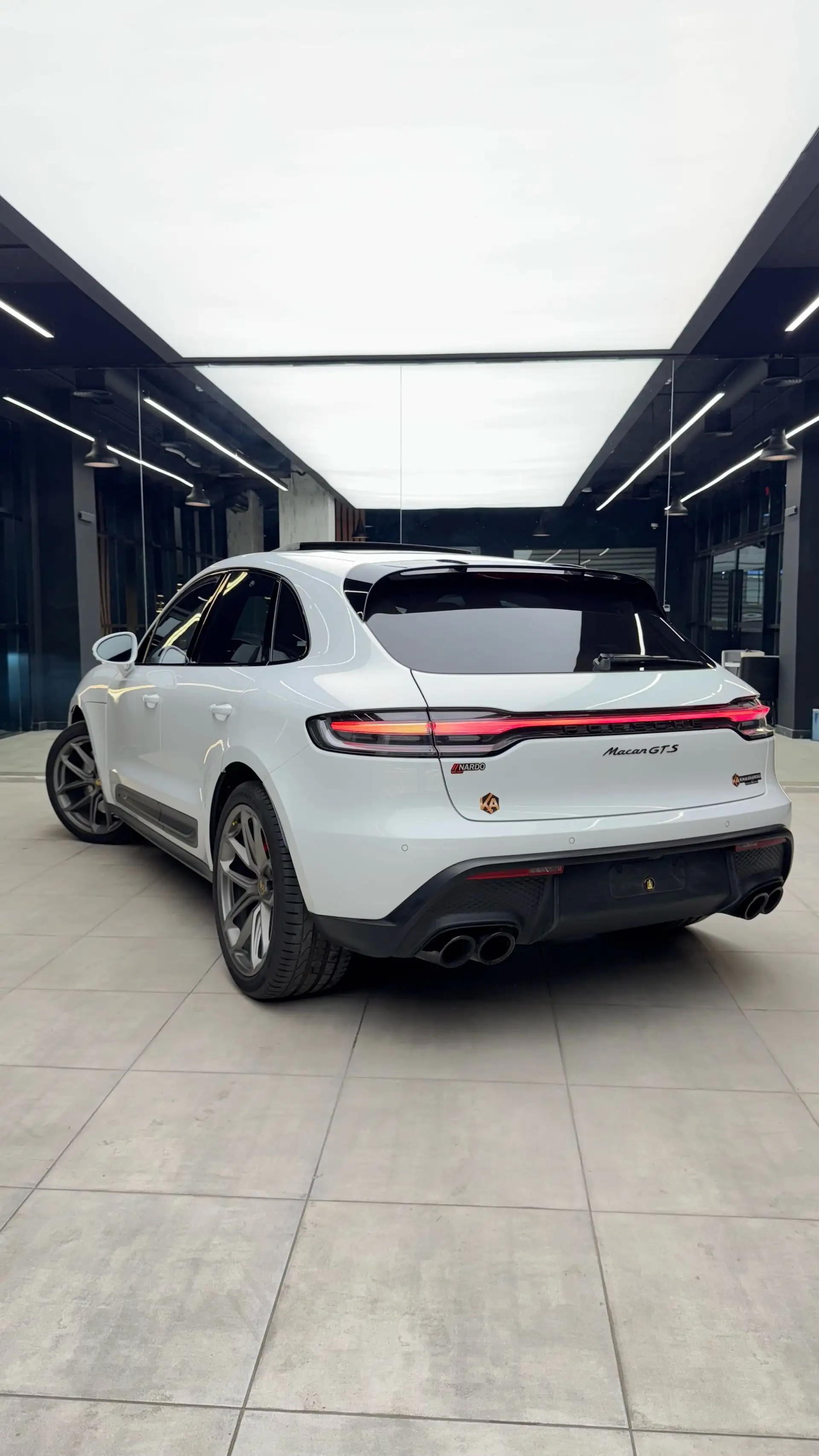 Porsche Macan 2024