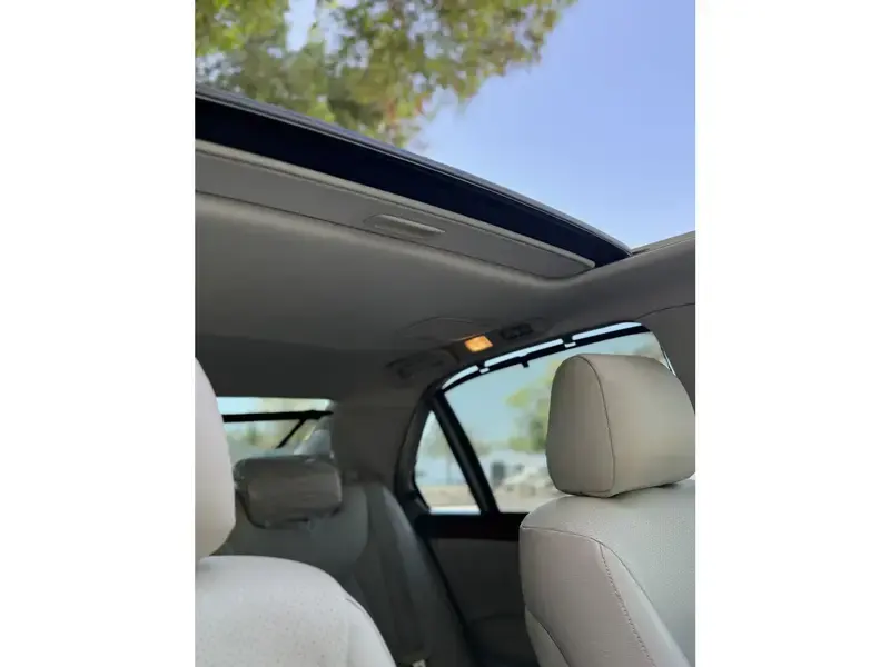 لكزس LS 2005