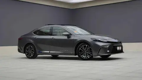 تويوتا كامري 2025 الجديد