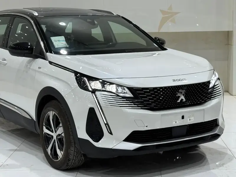 بيجو 3008 جي تي 2023