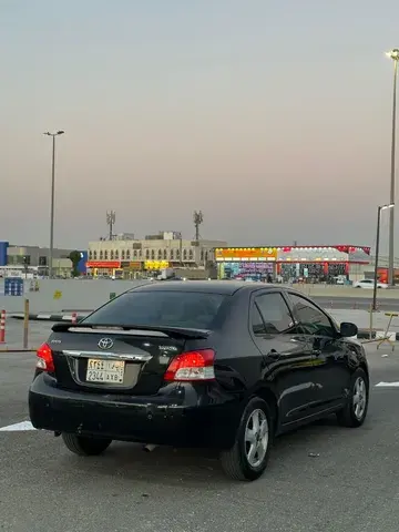 تويوتا يارس 2011