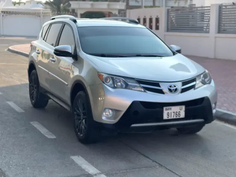 Toyota RAV4 2015