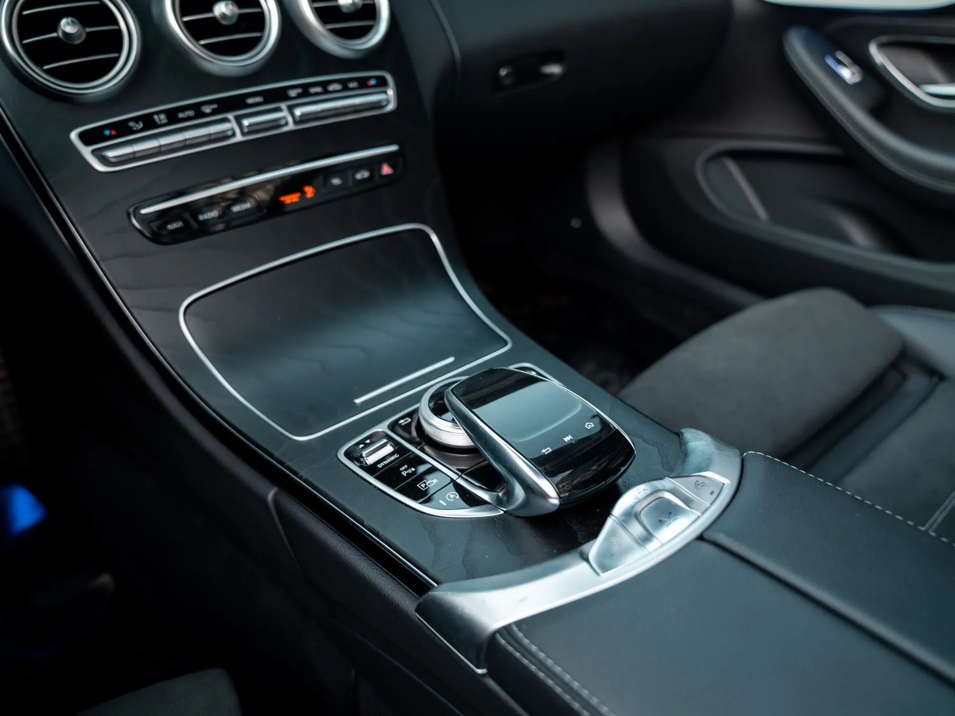 Mercedes Benz C Class 2023