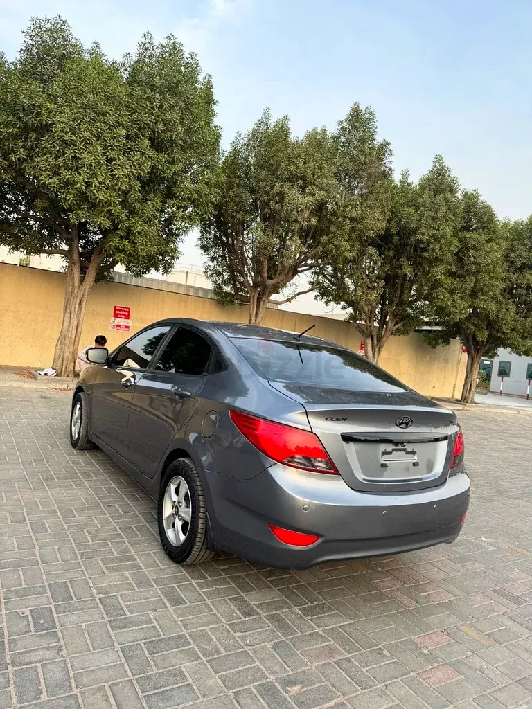 هيونداي أكسنت 2015