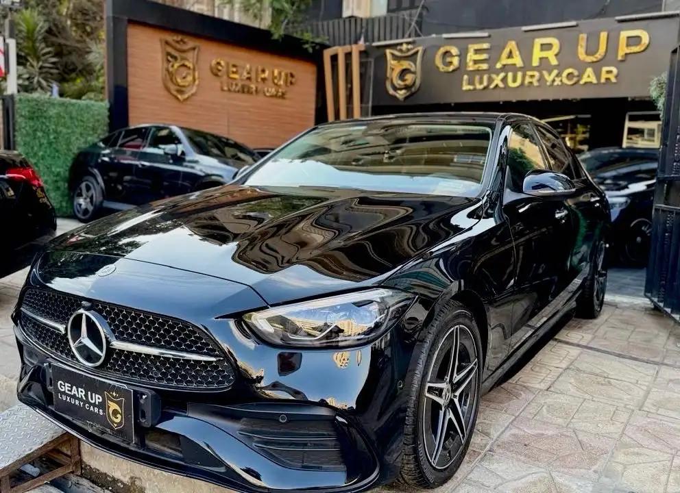 Mercedes Benz C Class 2024