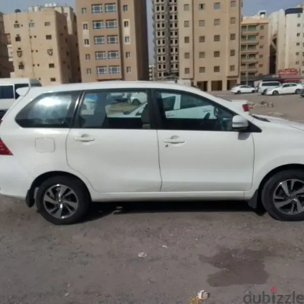 تويوتا أفانزا 2016