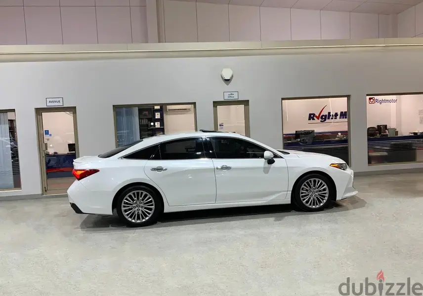 تويوتا افالون 2021