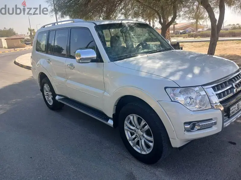 Mitsubishi Pajero 2014