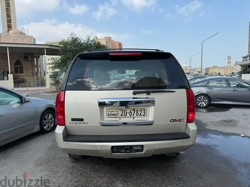 جي أم سي يوكون 2013