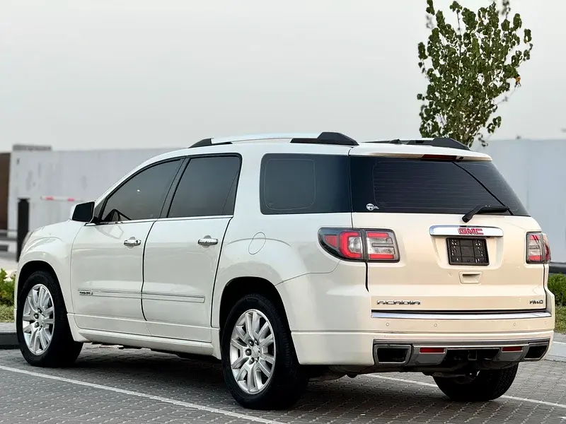 GMC Acadia 2015