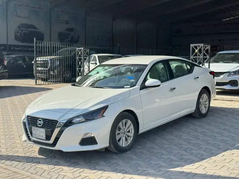 Nissan Altima 2022
