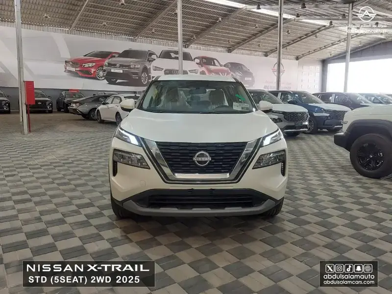 Nissan X-Trail 2025