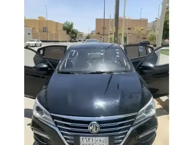 ام جي 5 2023